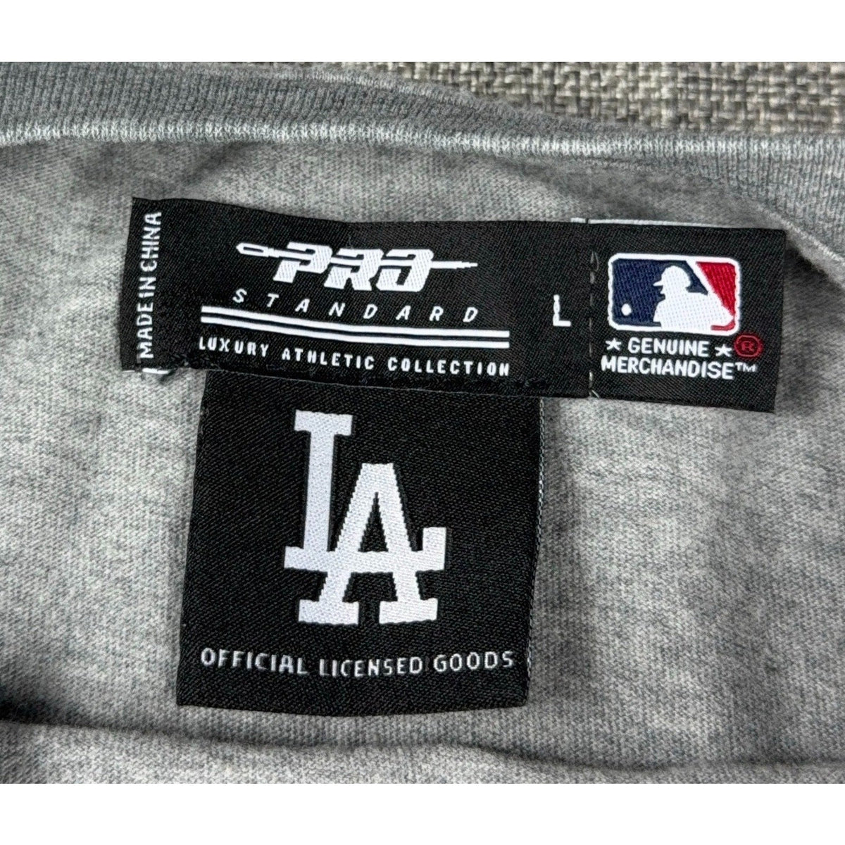 Second Half Supply Co, LLC Pro Standard Los Angeles Dodgers heather gray t-shirt interior neck label and size tag